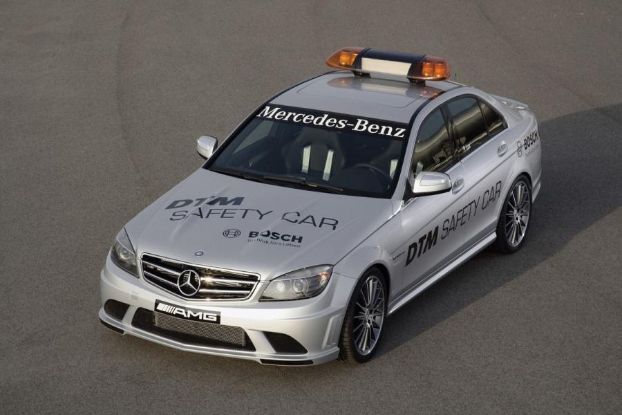  Mercedes-Benz C63 AMG Safety Car 2008 года  (фото 1 из 3)